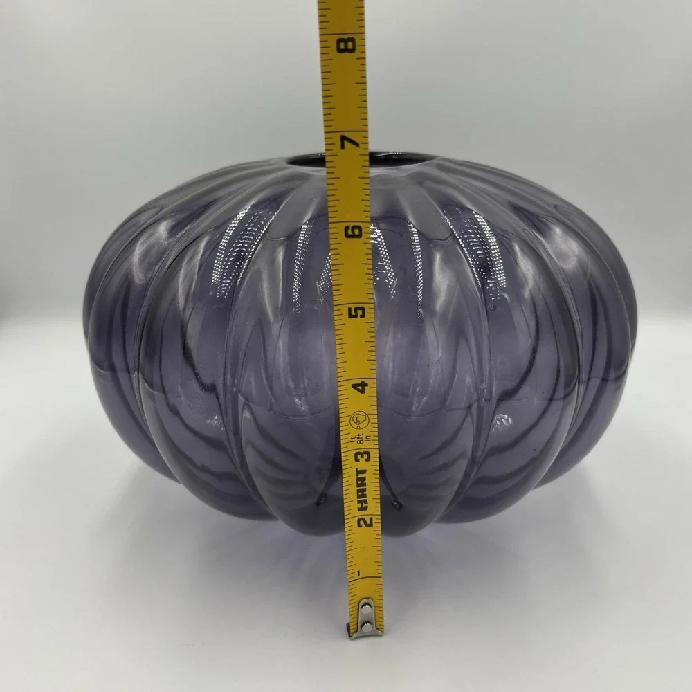 The Unbranded Brand vintage purple